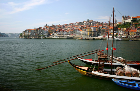 Raul Duero langa orasul Porto foto